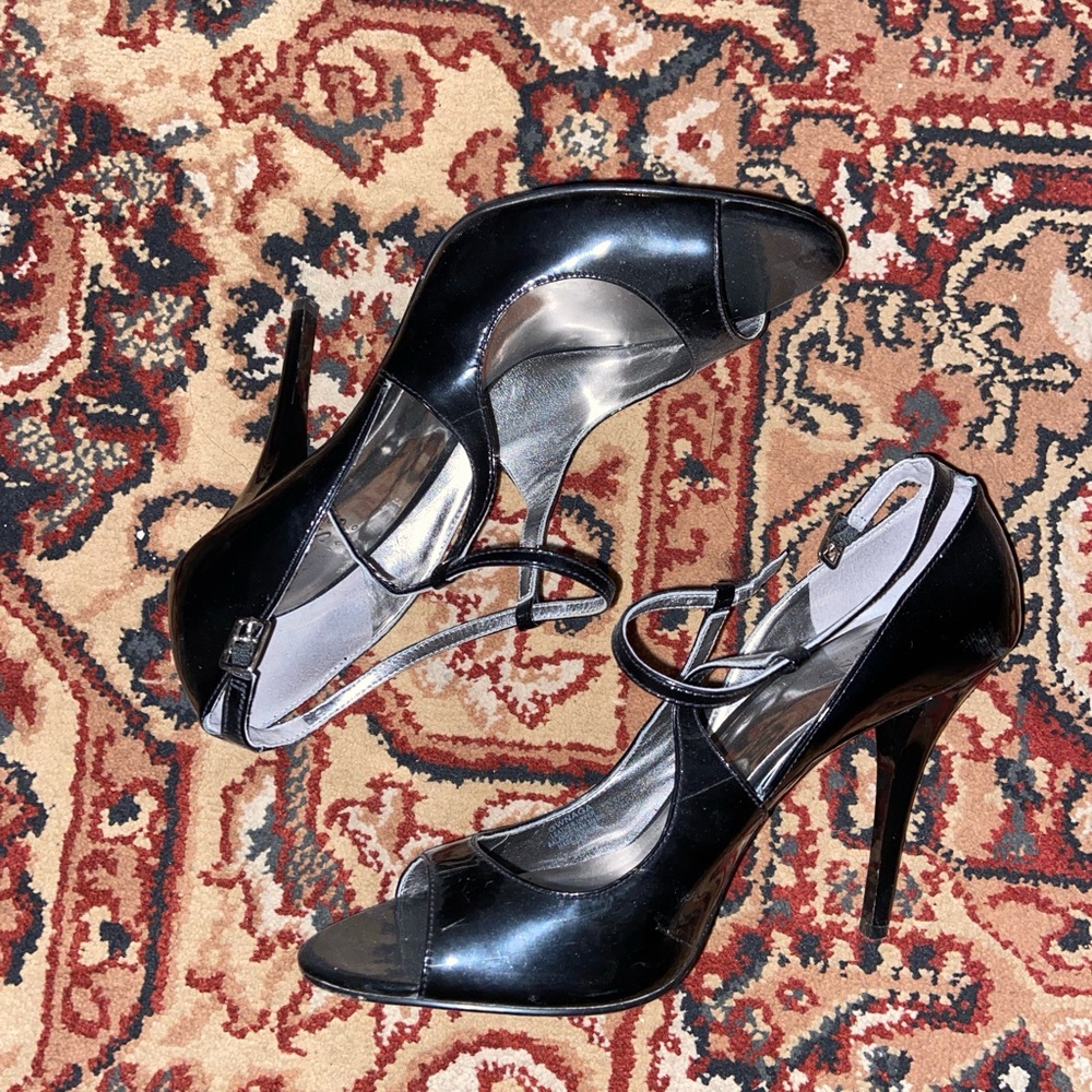 Guess by Marciano Black T-Strap Heels - Picture 2 of 4